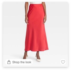 NWT A New Day women’s medium red satin long skirt. Will ship right away